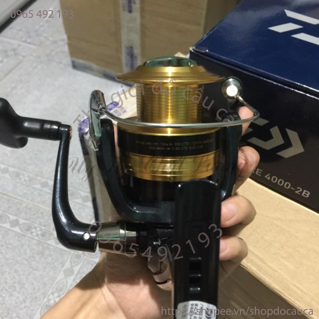 Máy câu cá daiwa 3000 ( rẻ vô địch )