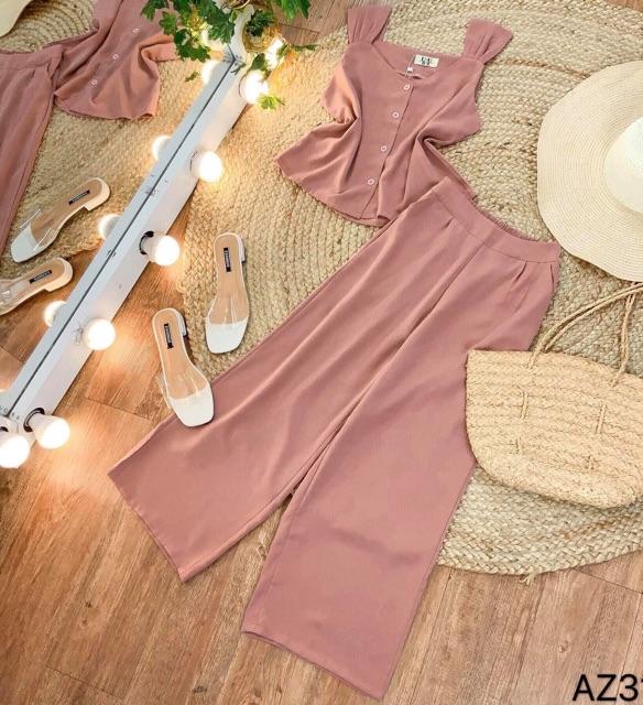 Set áo sát nách phối vai xếp ly trơn và quần ống suông