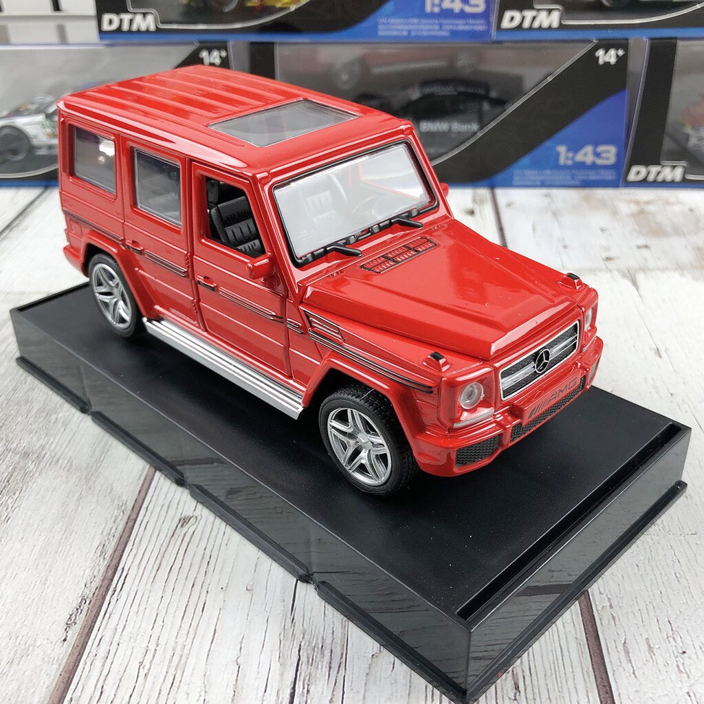 Xe mô hình xe ô tô mercedes G65 AMG, tỉ lệ 1.32