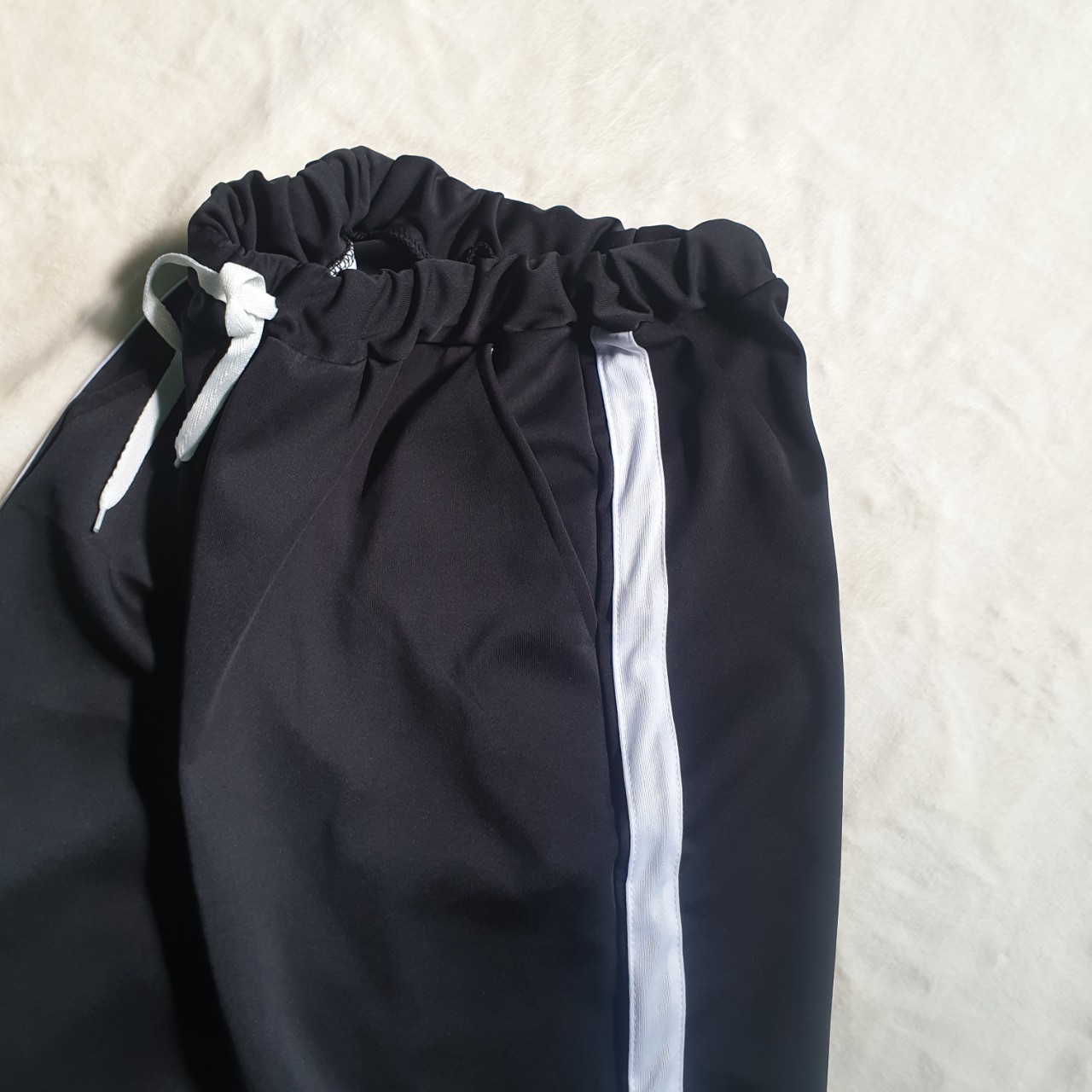Quần Jogger Nam Nữ phong cách thể thao Hiphop phối vạch trắng phong cách Hàn Quốc, vải dày mịn Unisex aloha style