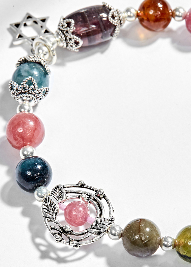 Vòng Tay Đá Tourmaline Đa Sắc Phối Charm Bạc Ngọc Quý Gemstones