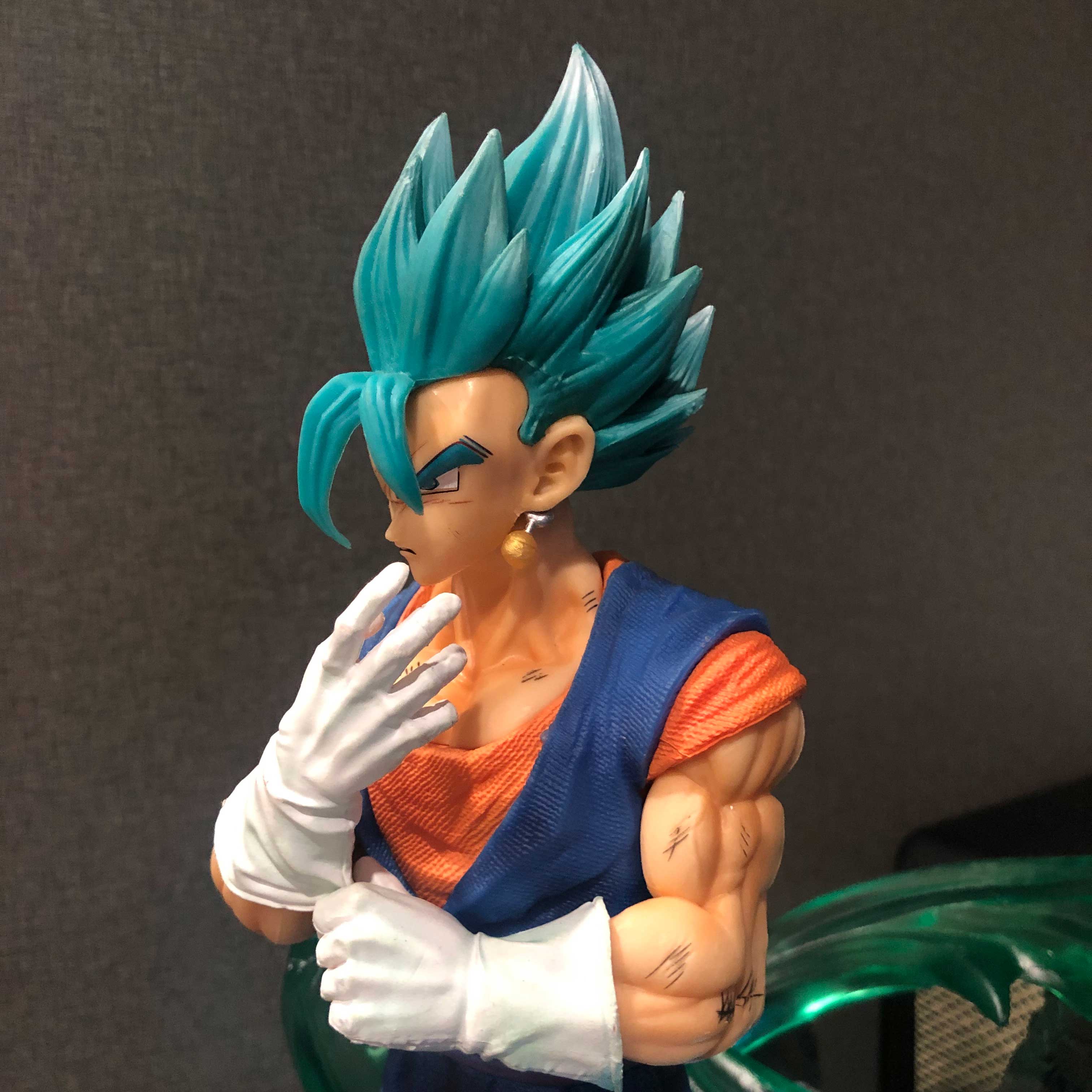 Mô hình Vegito super saiyan blue có LED 40 cm - Dragon Ball