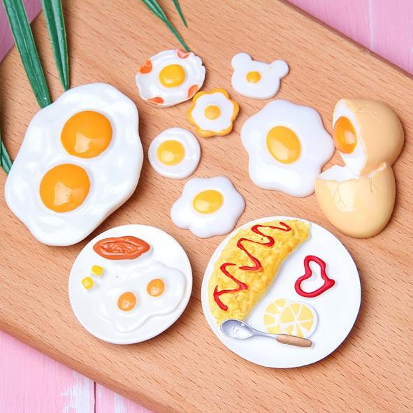 Chuyên Charm * Charm hình trứng chiên, vỏ trứng trang trí nhà búp bê, tiểu cảnh, móc khóa, DIY