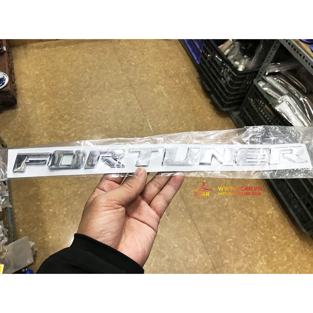 Tem logo chữ nổi Fỏtuner dán trang trí xe ô tô Fortuner 3D