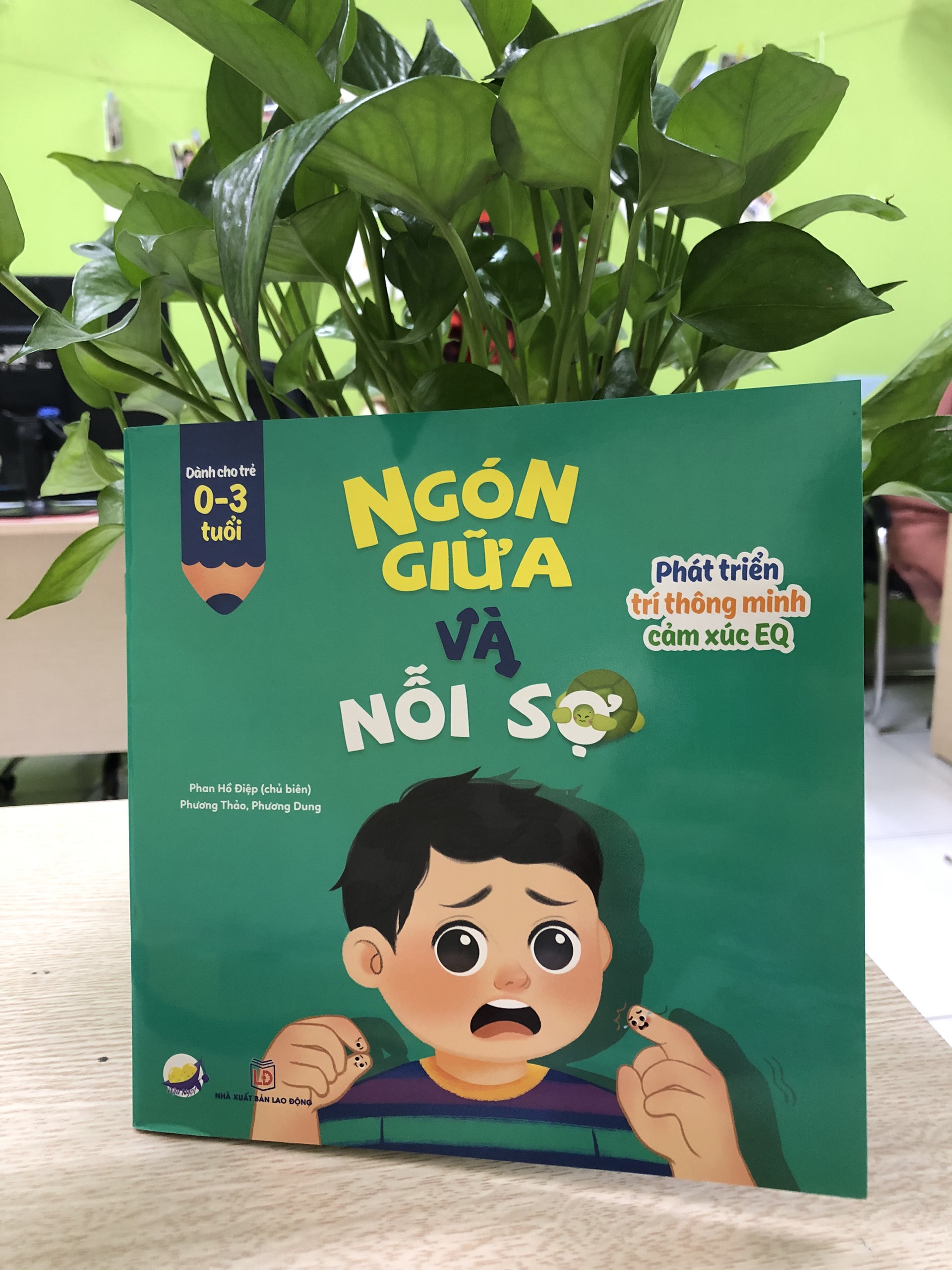 Bộ sách phát triển EQ cho trẻ 0-3 tuổi