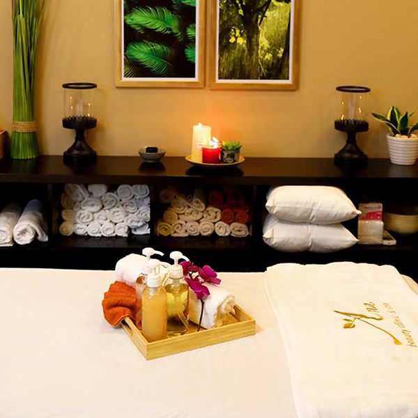 Liệu Trình Massage Cổ, Vai, Lưng + Ấn Huyệt Trị Liệu Tại Ann Beauty Clinic
