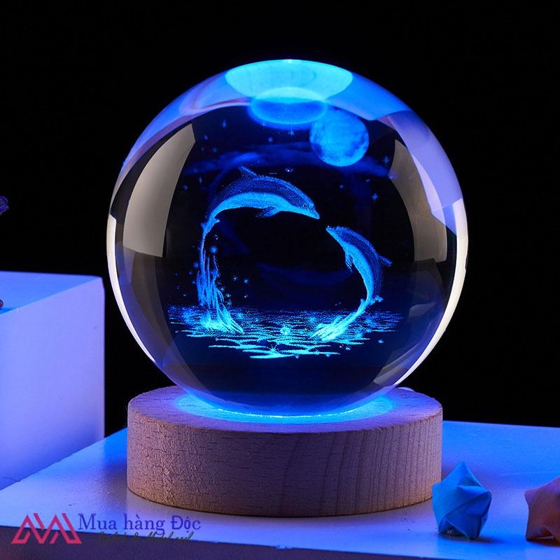 Bộ Quà Tặng Quả Cầu Pha Lê 3D larser LED cá heo CH03 (tặng đế đèn + hộp quà)