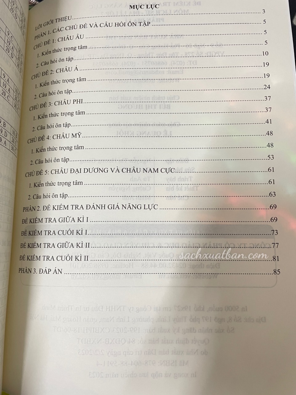 Sách Đề kiểm tra đánh giá năng lực môn Lịch Sử - Địa lí Lớp 7 - Phần Địa Lí