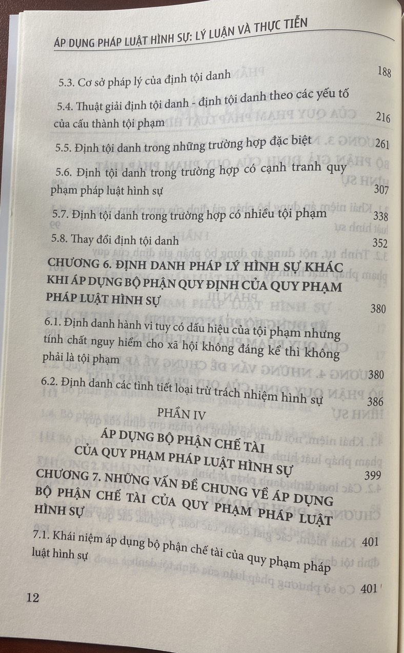 Áp Dụng Pháp Luật Hình Sự Lý Luận Và Thực Tiễn