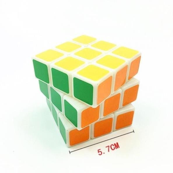 Mua 1 được 2 Rubik 3x3  tặng kèm móc khoá