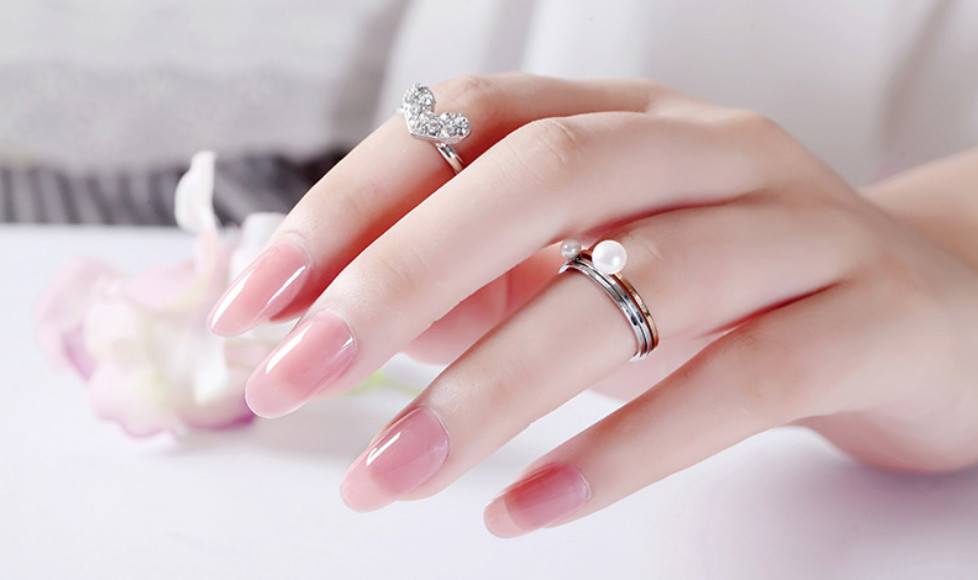 Bộ 24 móng tay giả nail thơi trang như hình