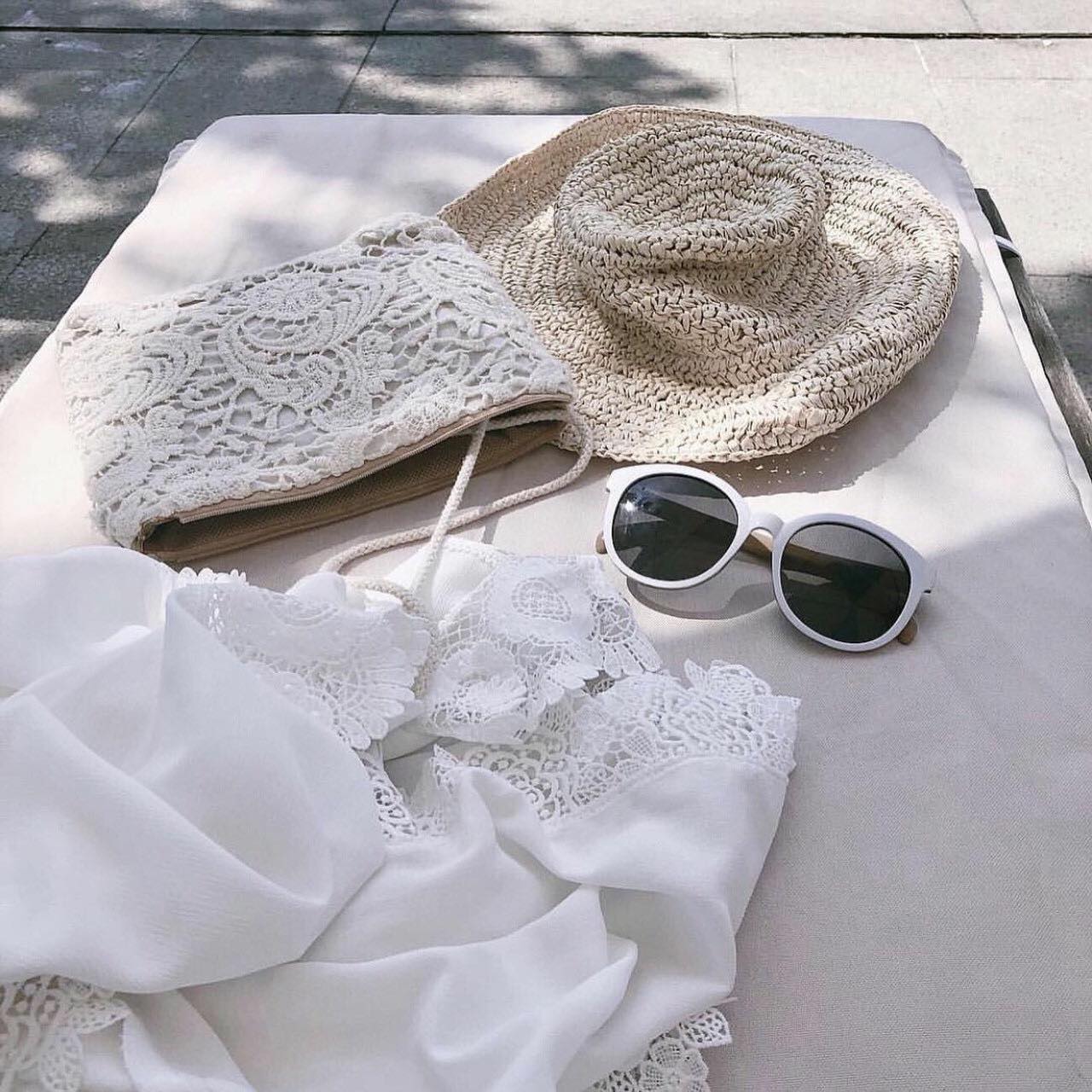 Kính râm Mắt tròn Holiday