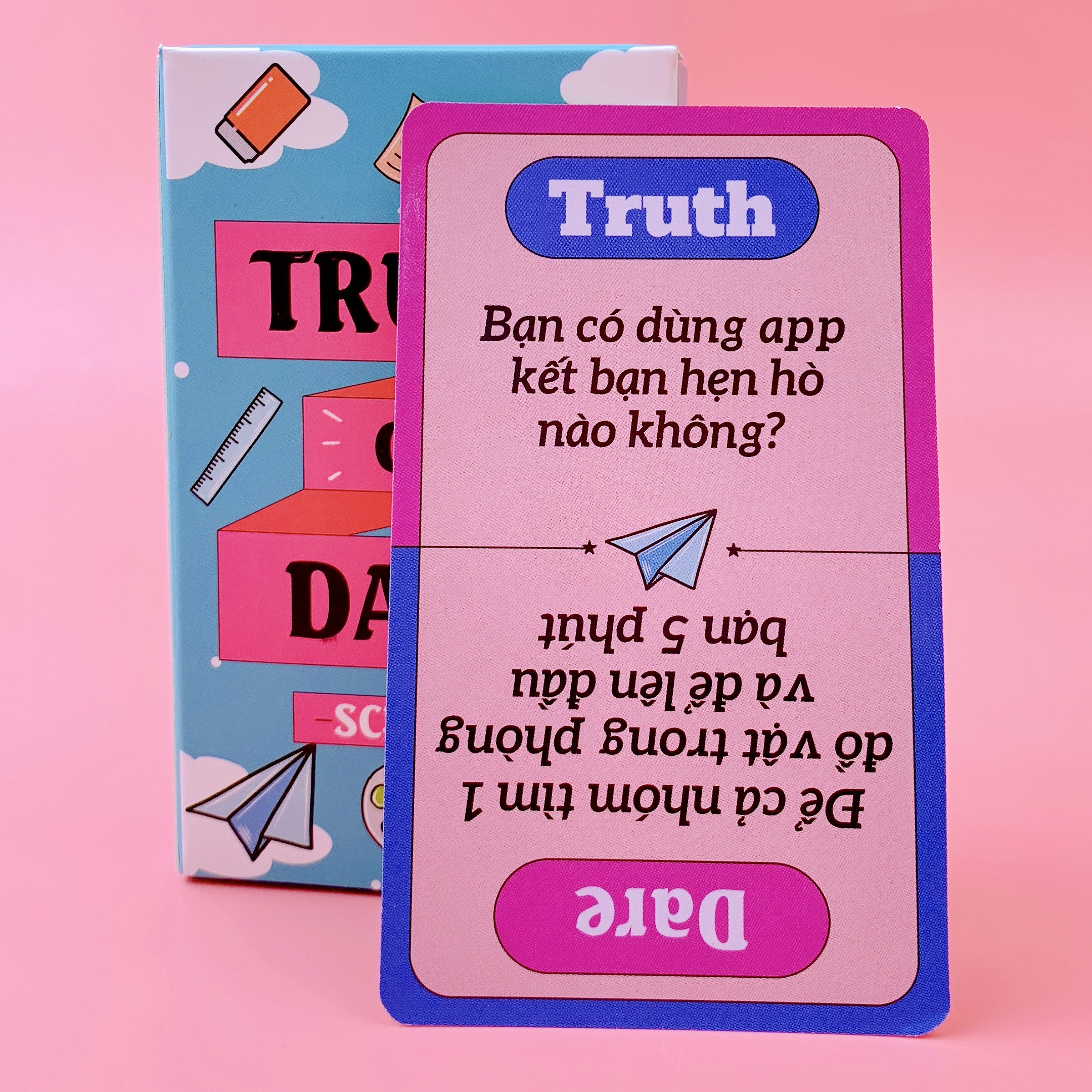 Bộ bài Truth or Dare Thách Hay Thật Học Đường Cho Nhóm Bạn Tưng Bừng Trong Bữa Tiệc