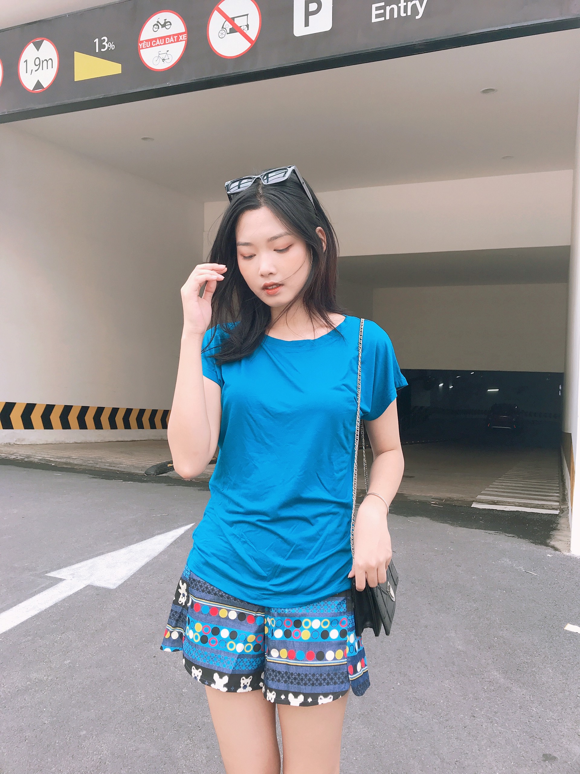 Áo thun dạo phố Xanh dương
