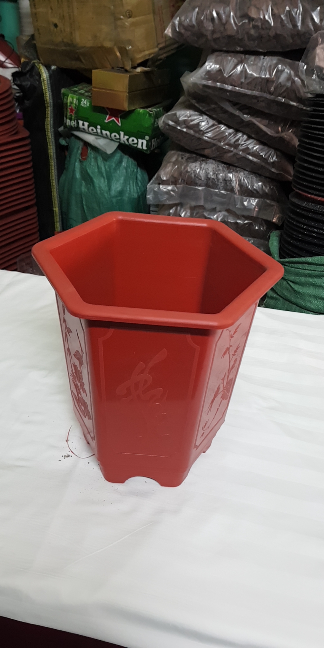 2 chậu nhựa bình thuận LA 280