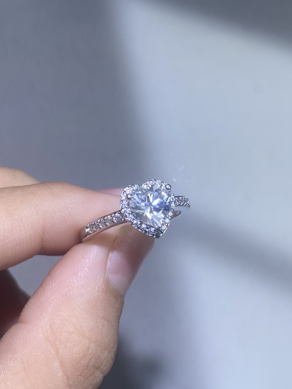 Phụ kiện đeo ngón tay Bạc 925 Kim cương nhân tao Moissanite 1.0carat 6.5mm