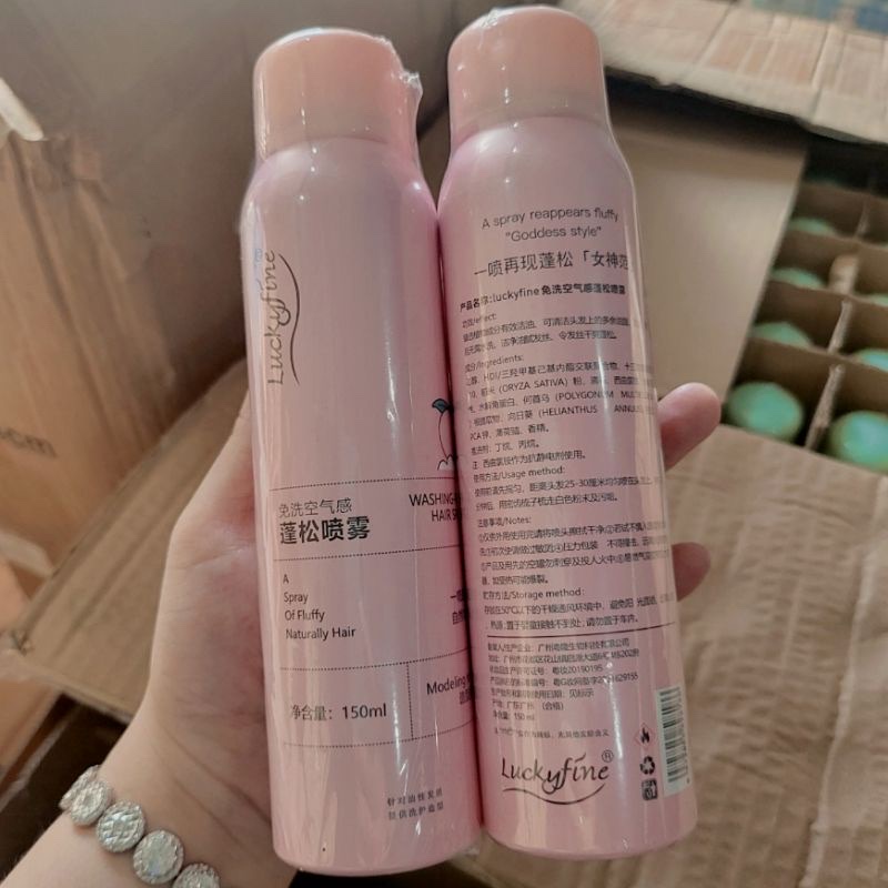 Phụ kiện nhà tắm _Dầu gội đầu khô dạng xịt cấp tốc chai 150ml  , không cần dùng nước  , không bết dính , không dầu , giúp tóc bồng bềnh ,mềm mượt hương thơm dịu nhẹ , phù hợp với người bận rộn , nhỏ gọn dễ mang theo mọi nơi