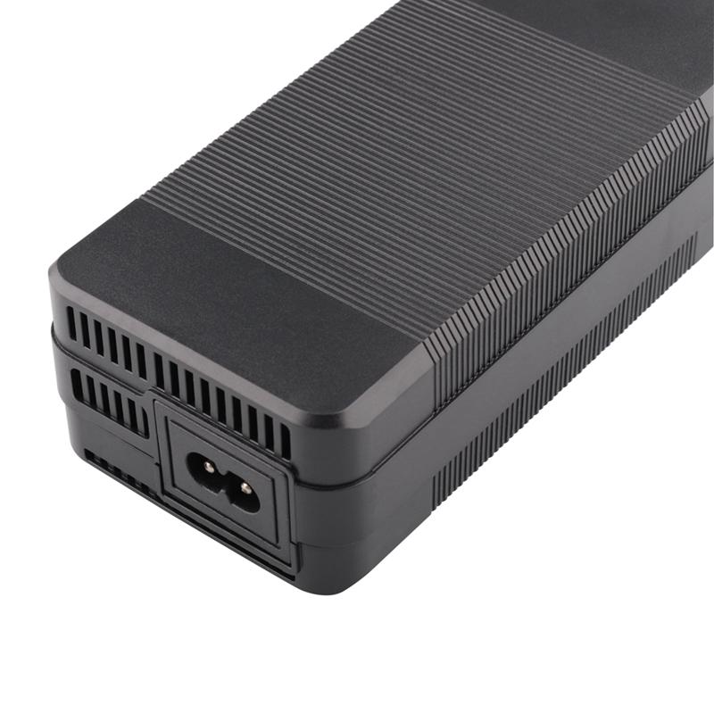 Sạc Xe Đạp Điện 58.8V 4A Cho Pin Lithium 14S 52V Sạc Xe Đạp Điện Tử Chất Lượng Cao Mạnh Mẽ Với Ổ Cắm Quạt Làm Mát Tiêu Chuẩn: Hàn Quốc