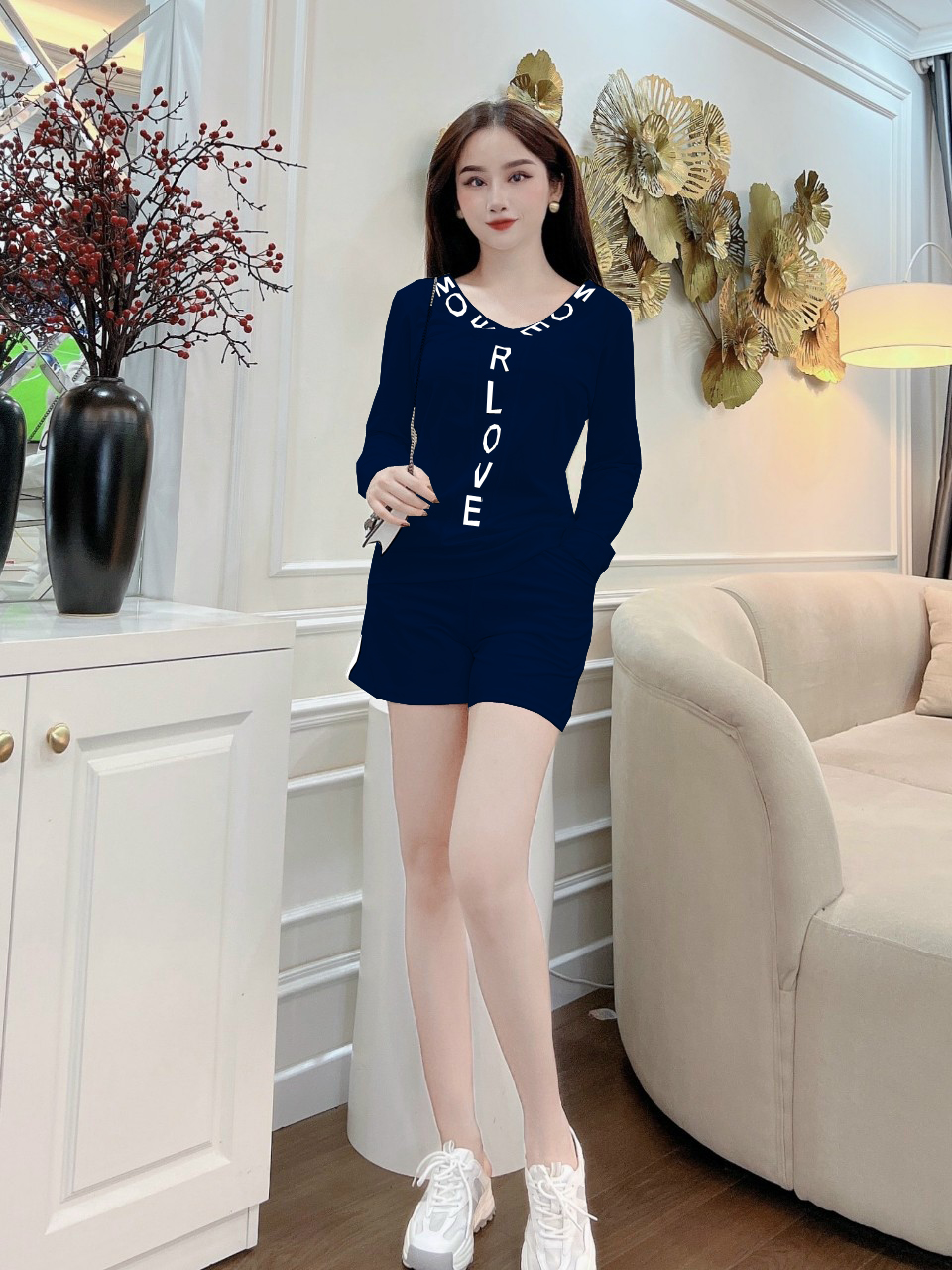 Set Bộ Đùi Thun Cotton Cổ Tim In Chữ Love Tay Dài Sang Trọng (Có 4 Màu 4 Size Lựa Chọn