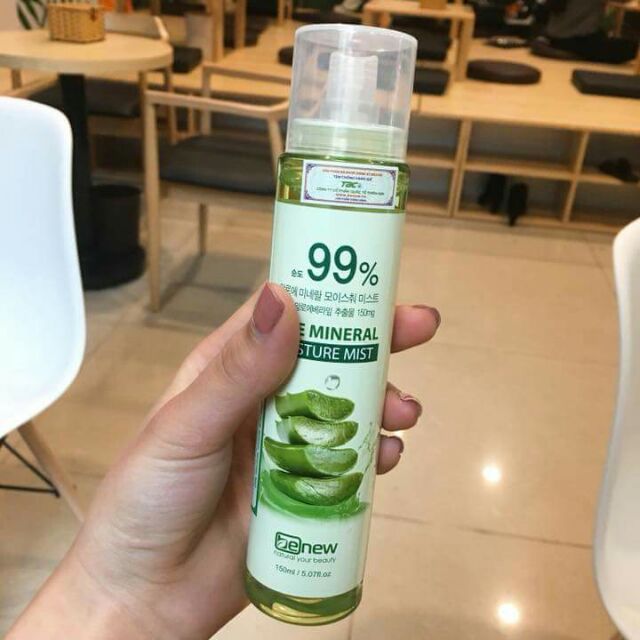[Tặng móc khoá] Xịt khoáng dưỡng ẩm Benew Aloe Miniral Hàn Quốc 150ml