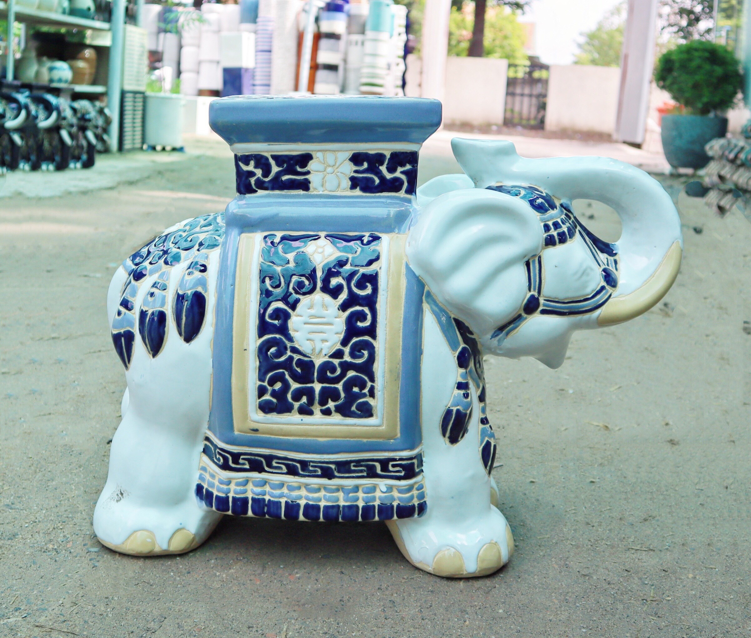 ĐÔN VOI GỐM SỨ 43CM VÒI CHÀO GỐM SỨ NAM BỘ TRANG TRÍ DECOR PHONG THỦY SÂN VƯỜN VÀ TRONG NHÀ