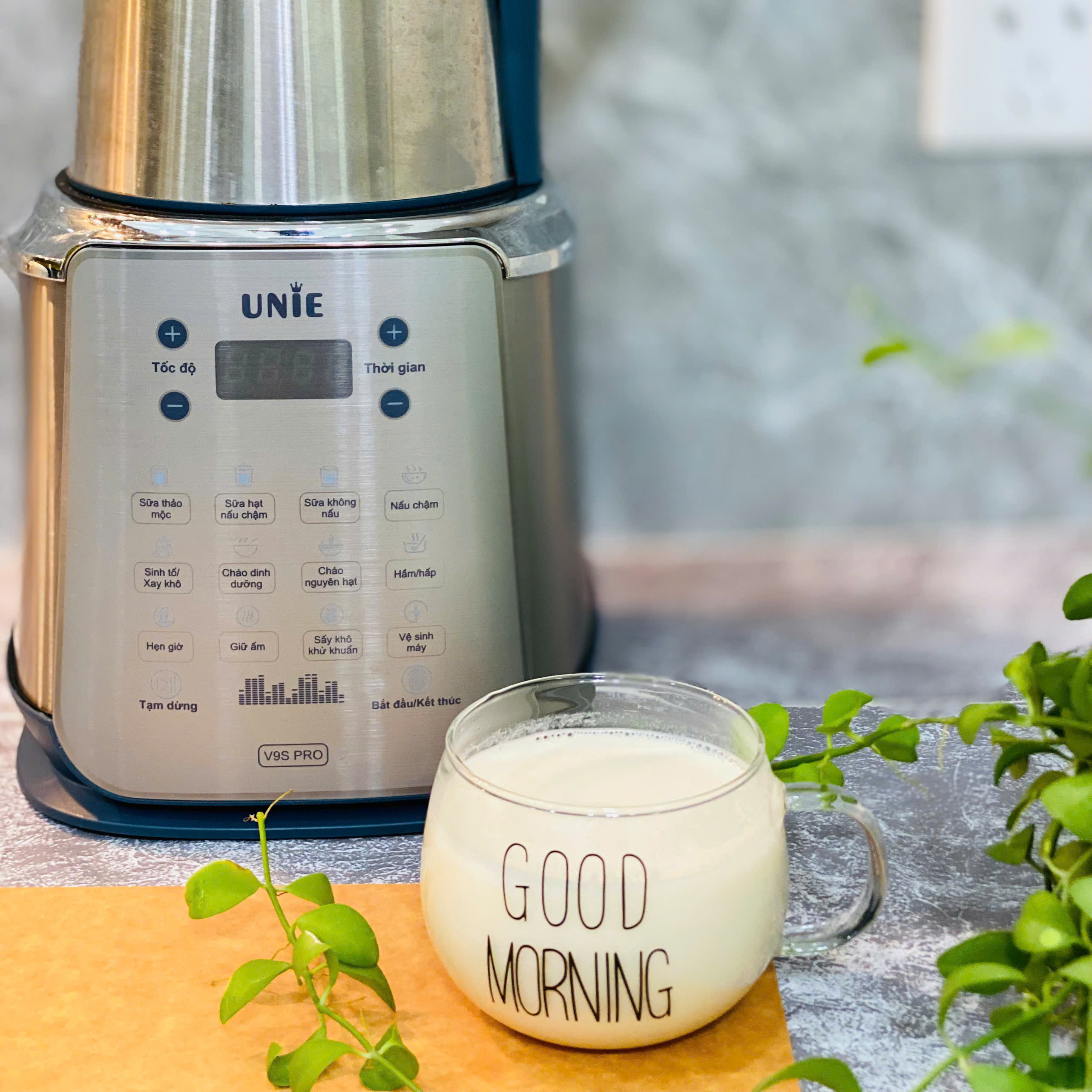 [Hàng chính hãng] Máy làm sữa Unie V9S Pro 1,75L - Động cơ SR9 cải tiến siêu êm, xay mịn tuyệt đối - Bảo hành 5 năm động cơ