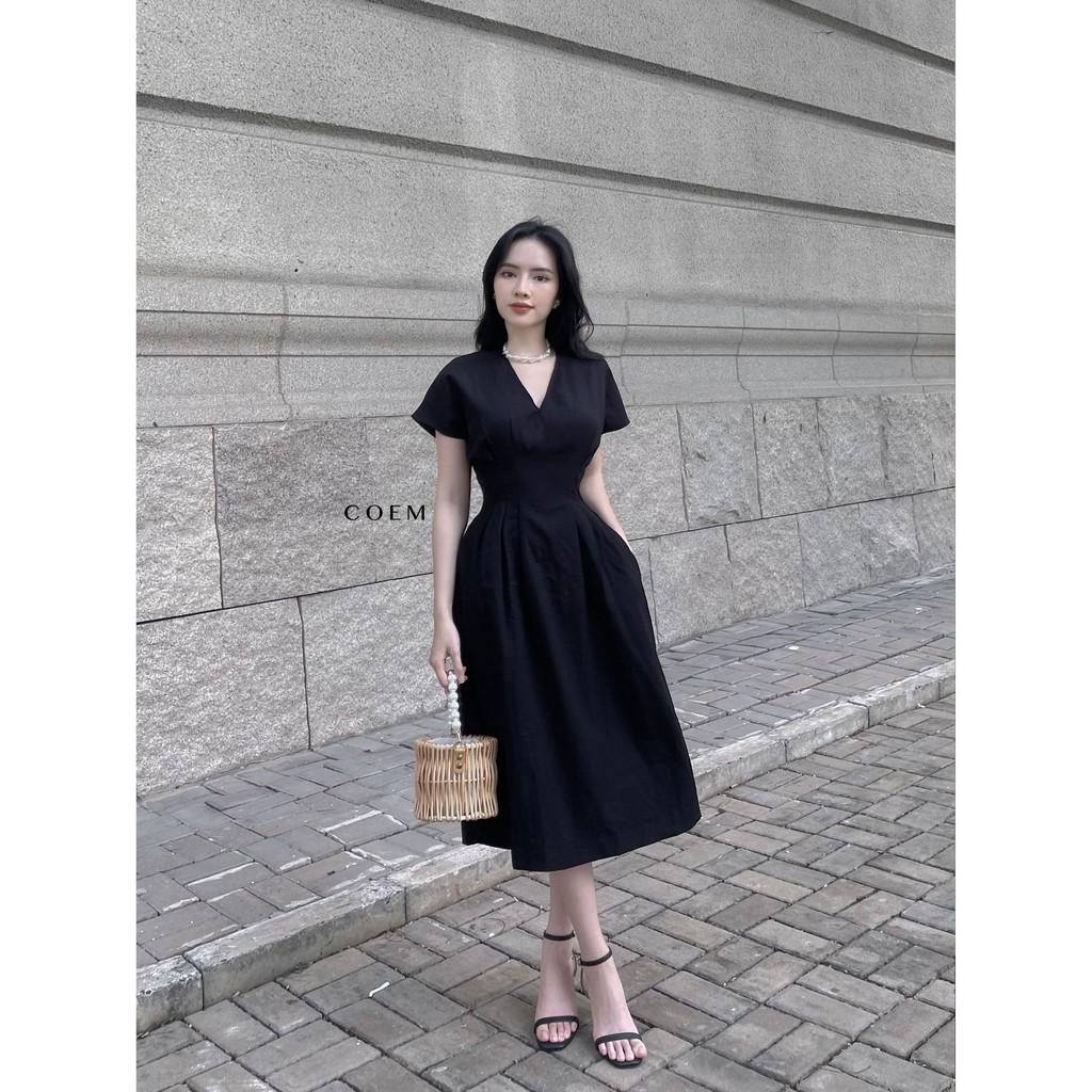 Đầm Midi Cổ Xẻ Chiết Eo Chất Liệu Linen Premium Màu Đen CO EM Thiết Kế Thanh Lịch Nữ Tính