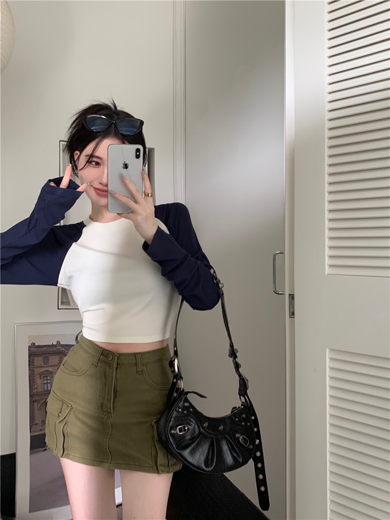 SET ÁO CROPTOP RAGLAN TRƠN TAY DÀI + CHÂN VÁY TÚI HỘP NGẮN LƯNG CAO DẠO PHỐ DỰ TIỆC GIÁNG SINH NOEL
