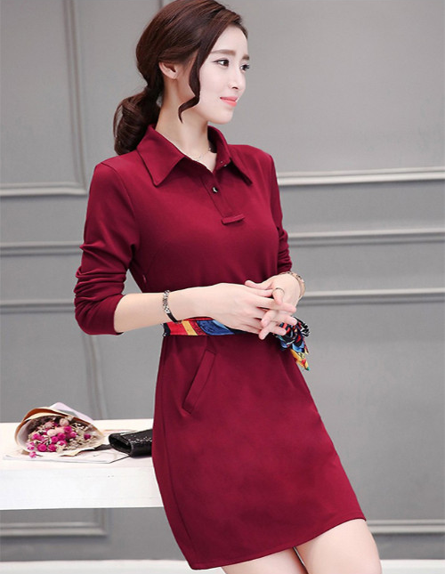 Đầm công sở phối khăn thời trang