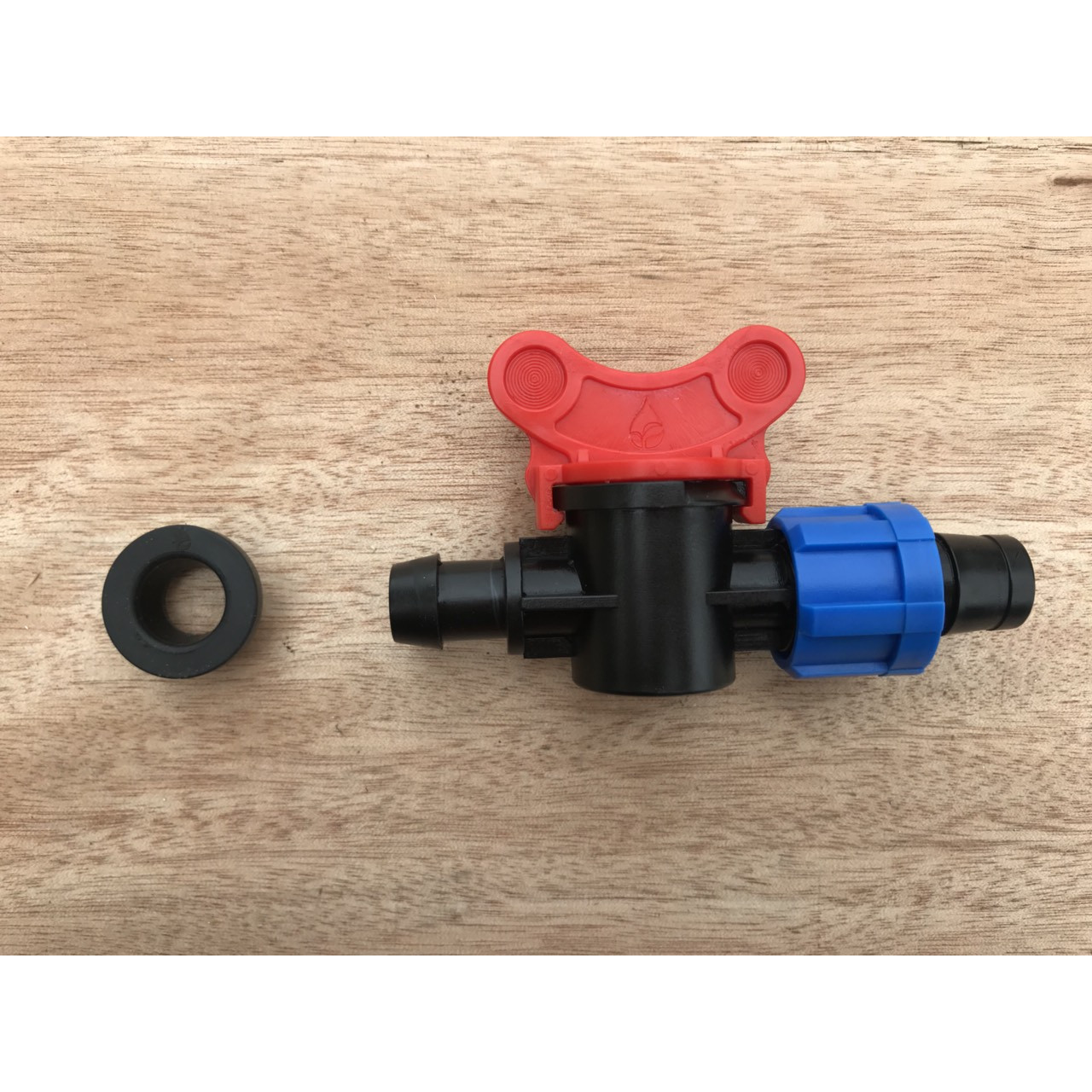 Van khóa khởi thủy ống nhỏ giọt 16mm