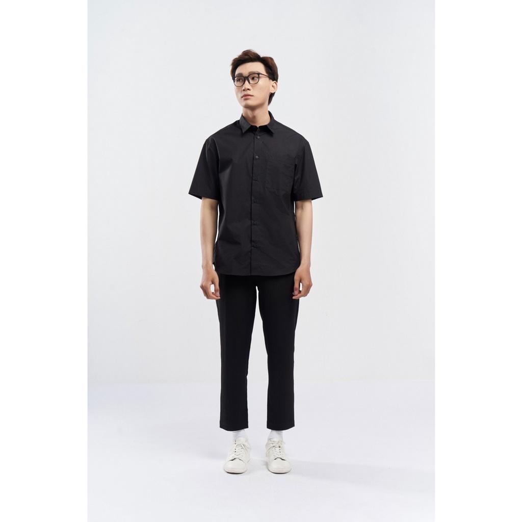 ÁO SƠ MI NAM TAY NGẮN có 1 túi trước form loose 2 màu TRẮNG / ĐEN 10S21SHS017 | LASTORE MENSWEAR