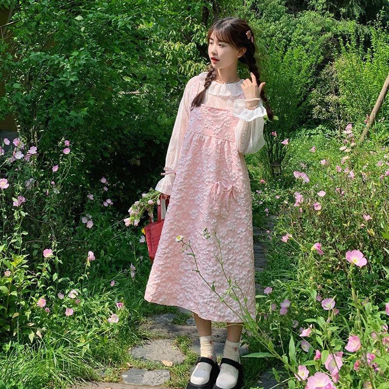 Set áo và váy hai dây hồng dễ thương