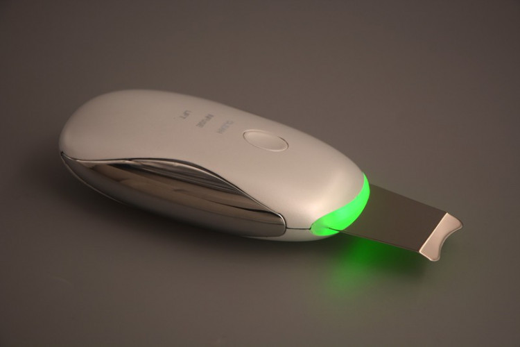 Máy sủi da rửa mặt tẩy tế bào chết facial cleaner 3