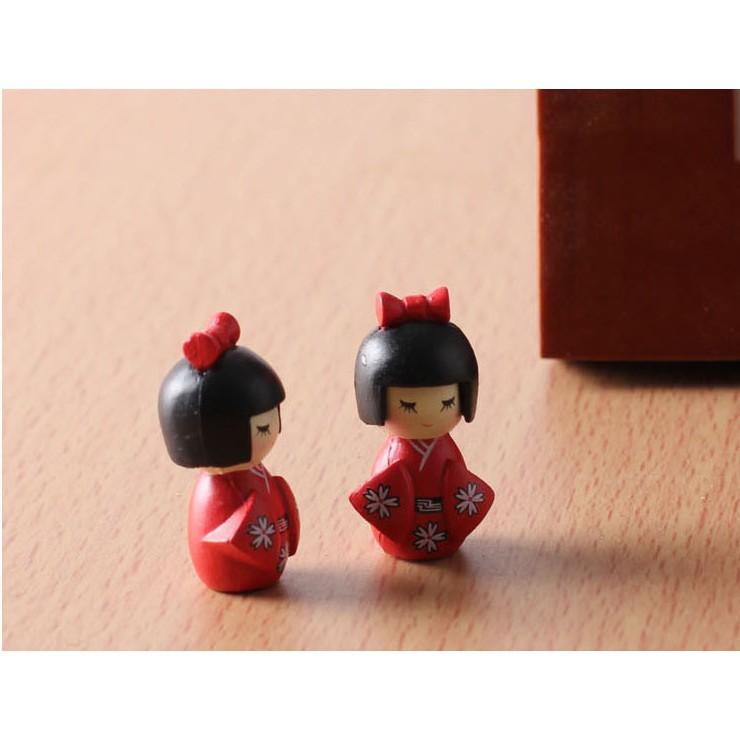 KHO-HN * Đôi búp bê mặc Kimono trang trí bon sai, tiểu cảnh "Chị em cây khế"