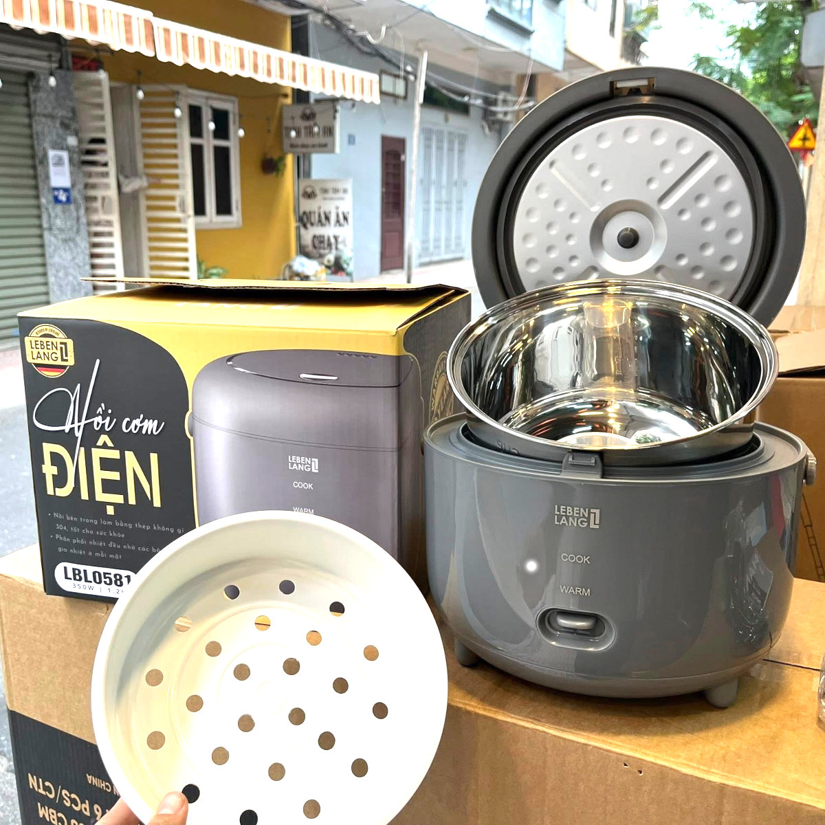 Nồi cơm điện Lê Bên Làng LBL0581, dung tích 1.2L, công suất 350W, thiết kế hiện đại, bảo hành 2 năm - hàng chính hãng