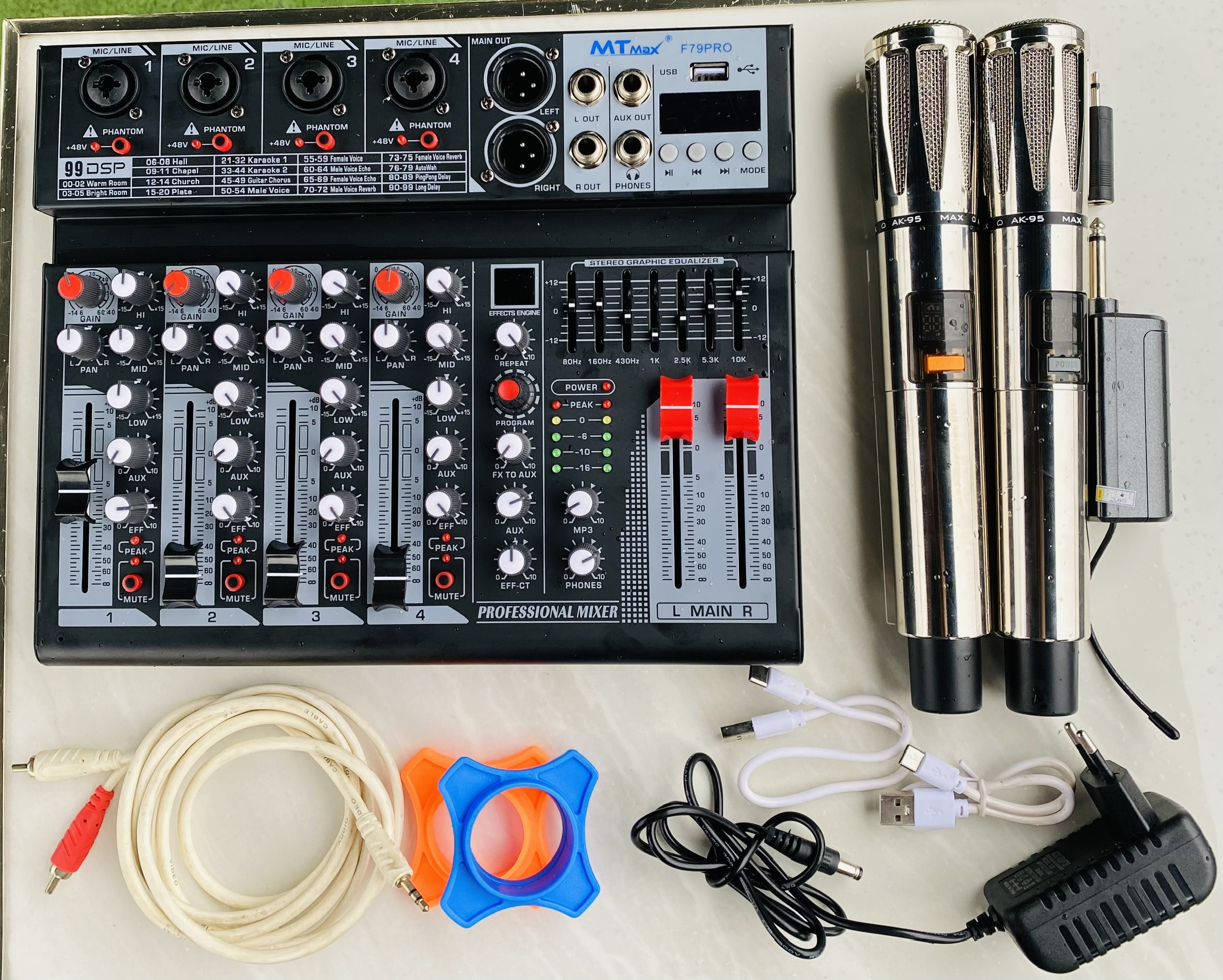 [tặng 2 dây canon hoa sen]  Combo  karaoke  nghe nhạc nâng cấp âm thanh gia đình sân khấu siêu hay mixer MTMAX F79 Pro + Micro Không Dây AK95 (Loại 2 Mic)  hàng nhập khẩu