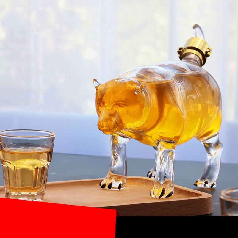 Vỏ chai thủy tinh đựng ruou hình con gấu dung tích 1000ml