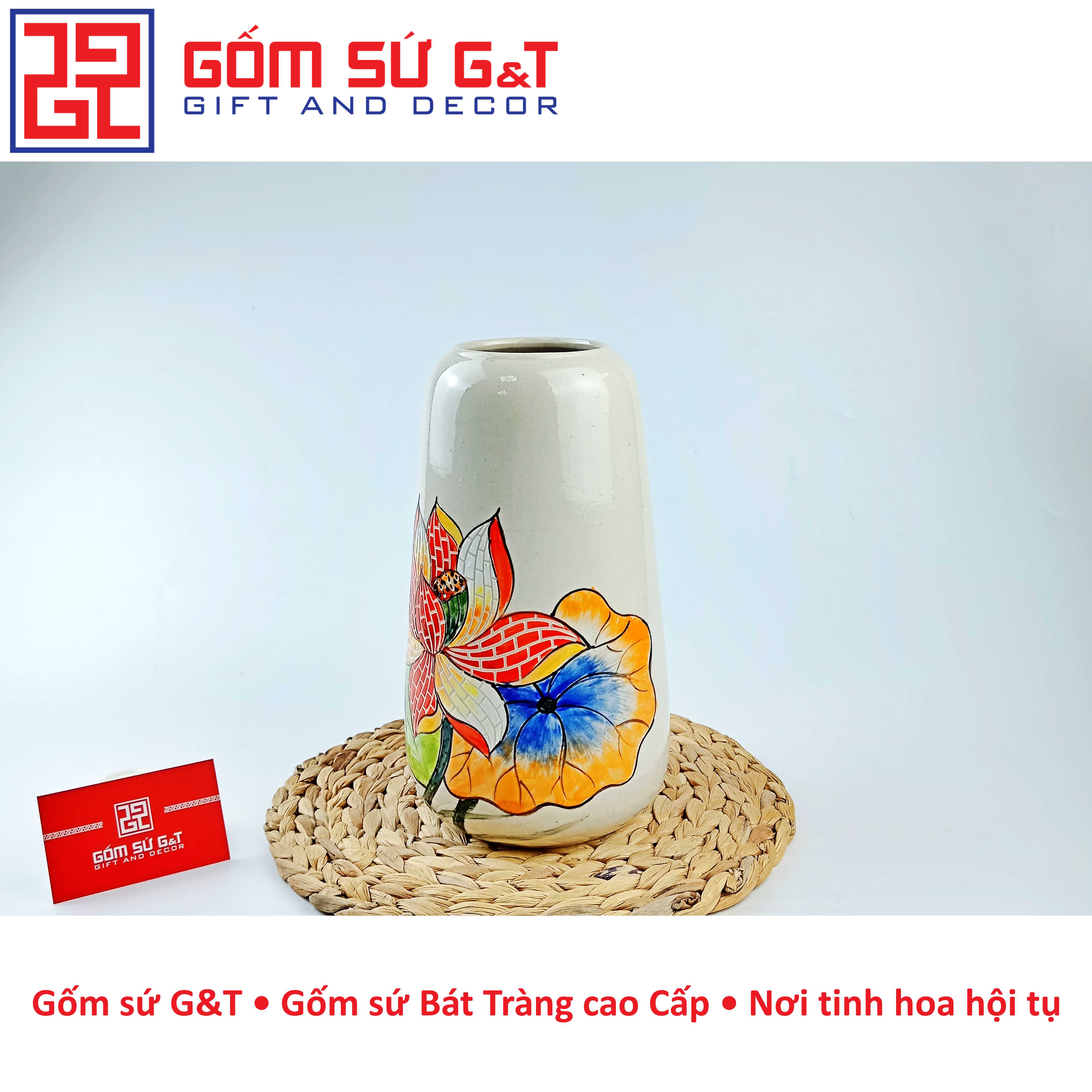 Lọ hoa trang trí dáng đu đủ khắc sen hồng Gốm Sứ G&amp;T