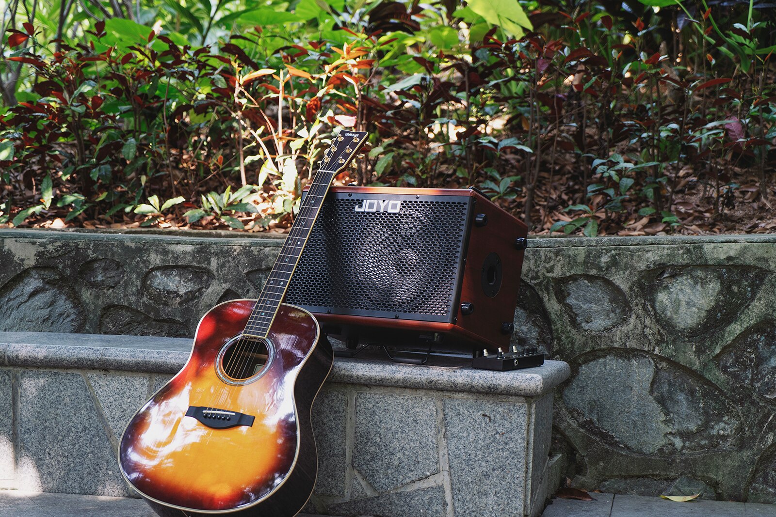 Amplifier dùng cho đàn guitar acoustic Joyo Acoustic Guitar Amplifier BSK 60 W - Hàng Chính hãng