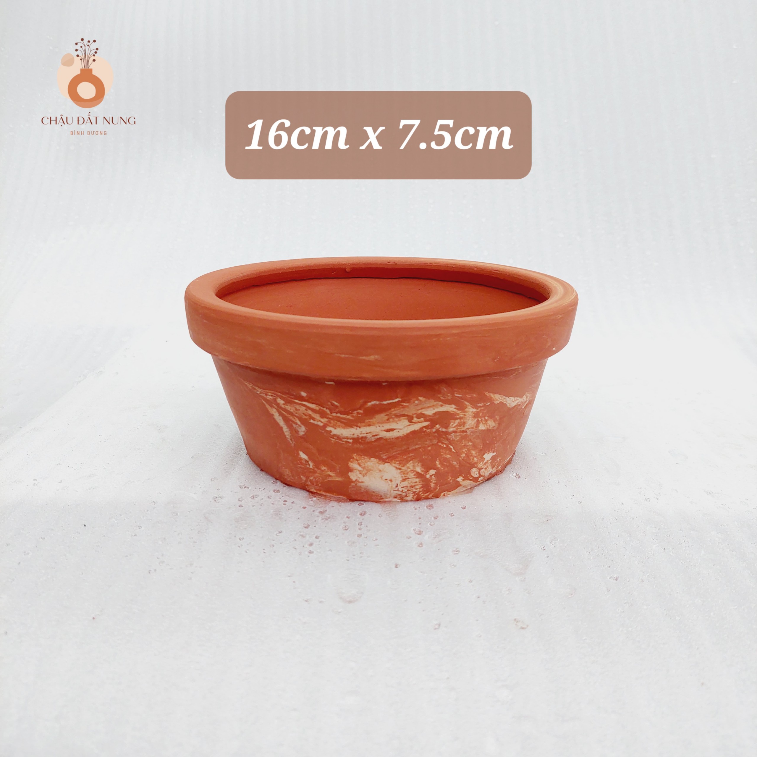 Chậu đất nung Bình Dương - Cái thau, đường kính miệng 15cm, chiều cao 7cm
