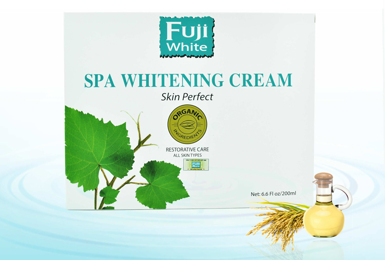 Kem Tắm Trắng Da Fuji White Spa Whitening Cream (200ml)