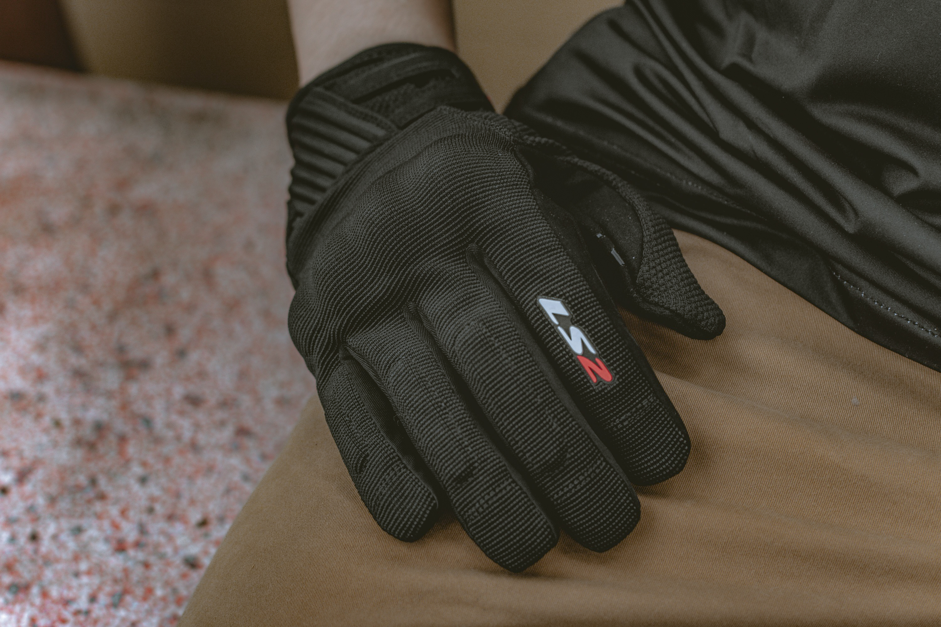 Găng Tay Bảo Hộ Lái Moto, Xe Máy LS2 Dart 2 Man