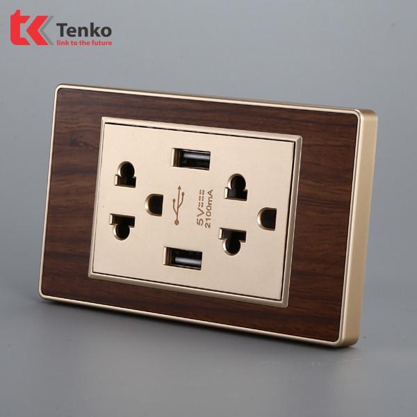 Ổ điện USB Âm Tường Vân Gỗ Cao Cấp - Ổ đôi 3 chấu tích hợp cổng usb - Thương hiệu Nhật Bản TENKO TK-C6-045