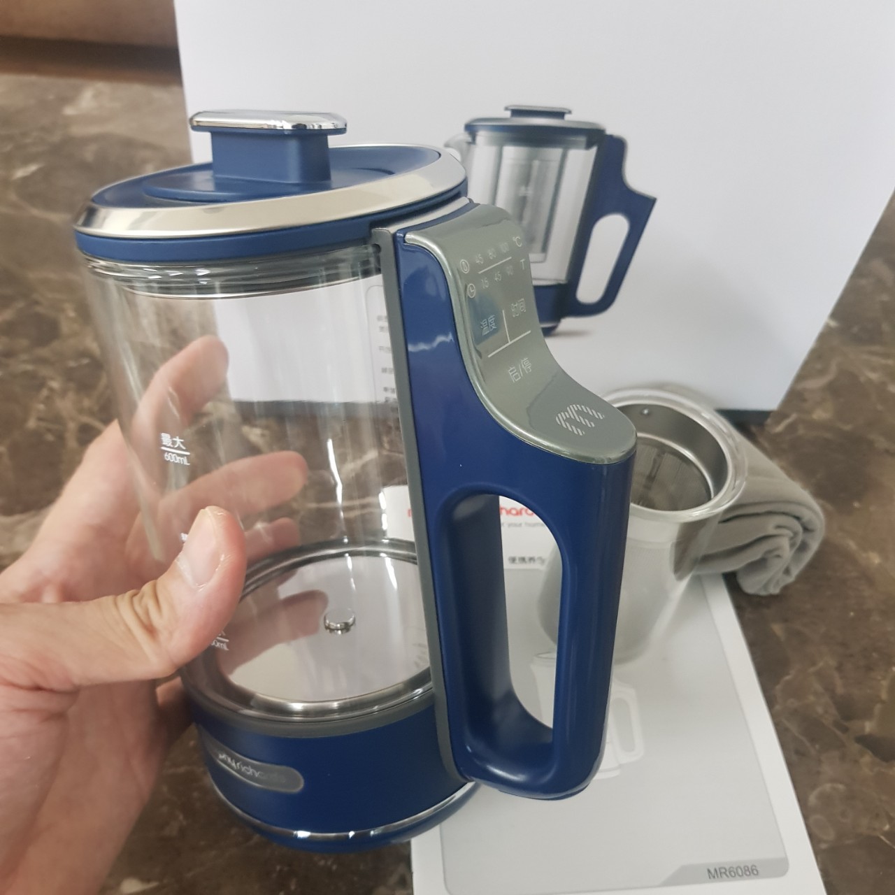 Bình đun nước, pha trà,đa chức năng Morphy Richards MR6086 dung tích 600ml, công suất 400W, nhiệt độ điều chỉnh: 45 ℃, 80 ℃, 100 ℃-Hàng chính hãng