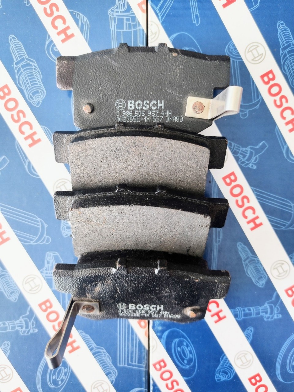 Bố Thắng Sau Honda Acura Legend, Hyundai Sonata (2001-2004) - Bosch BP 5987