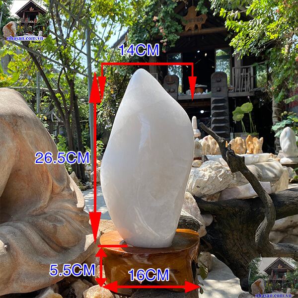 Trụ đá thạch anh trắng tự nhiên nguyên khối đánh bóng trấn trạch-4.94kg-T563