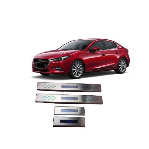 BỘ NẸP BƯỚC CHÂN NGOÀI DÀNH CHO XE MAZDA 3 2019 CÓ ĐÈN LED
