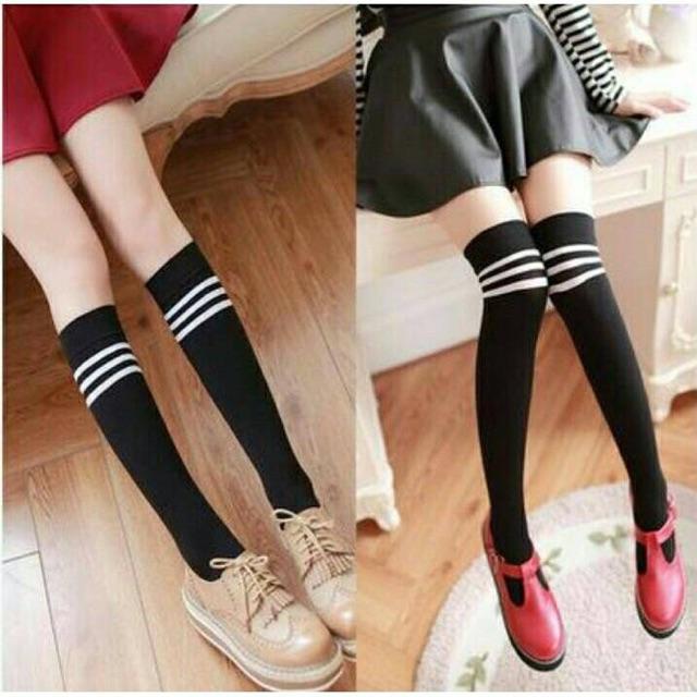 Tất lửng gối Hàn quốc