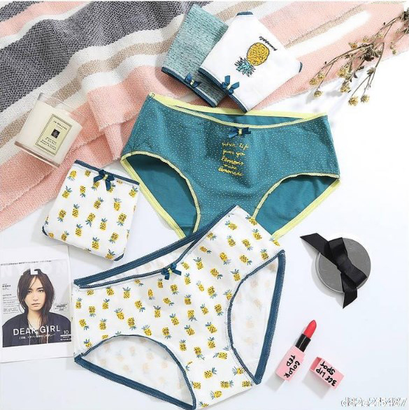Set 5 quần lót họa tiết hoa quả chất vải cotton cực kỳ co dãn, giao màu ngẫu nhiên