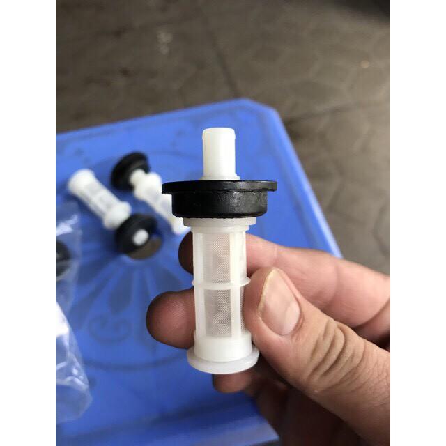 Lọc xăng máy cắt cỏ bình xăng trên